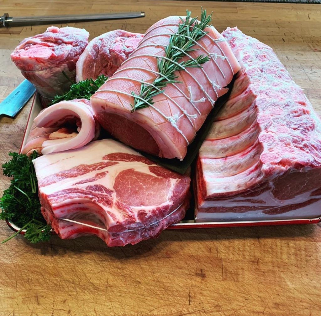 LlanoSeco's tweet photo. For a delicious dinner, select #LlanoSeco #porkchops or a small #roastpork from @Clove_and_Hoof, #Oakland's neighborhood whole animal butcher shop. https://t.co/TuQdVxpaGc