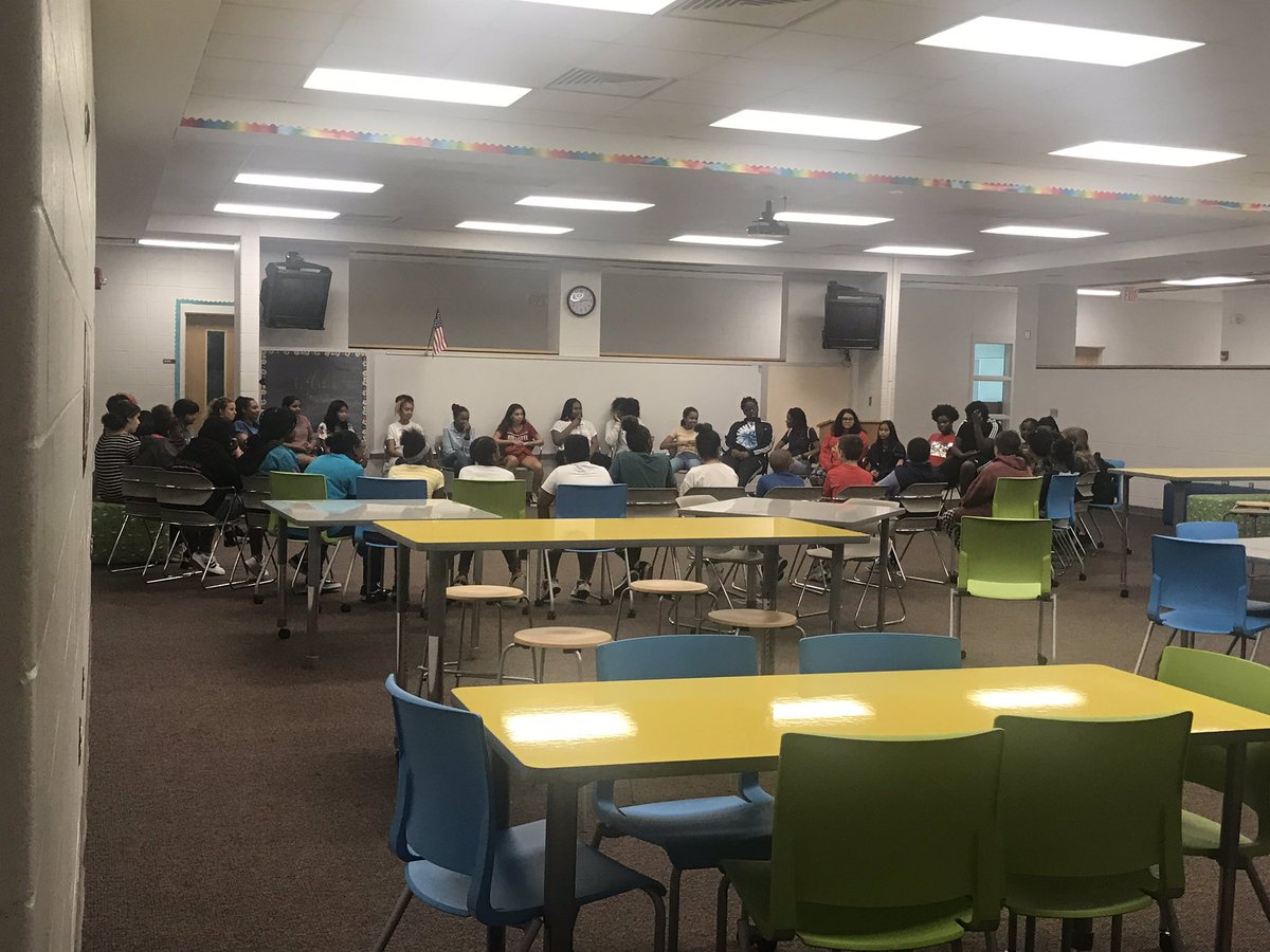 K_J_Hutchinson's tweet photo. 2019-2020 Student Council leaders begin their work this year through circle. These powerful leaders speaking from the heart about their “Why”. #HumbledByOurStudents @CCMMSRedwolves #BuildingOurDen #Leadership @wcpssmagnets https://t.co/AgL68wndAm