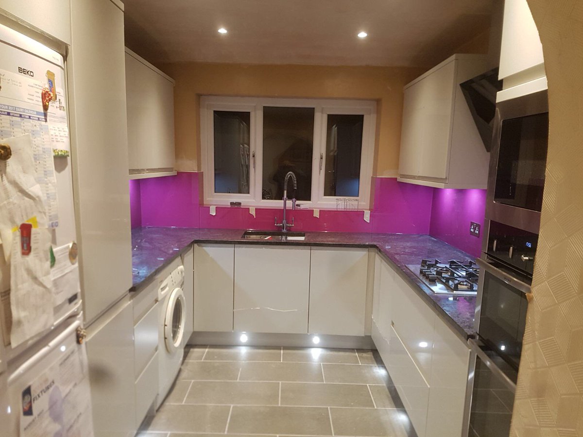 Andrew Graham Kitchens & Bedrooms tweet media