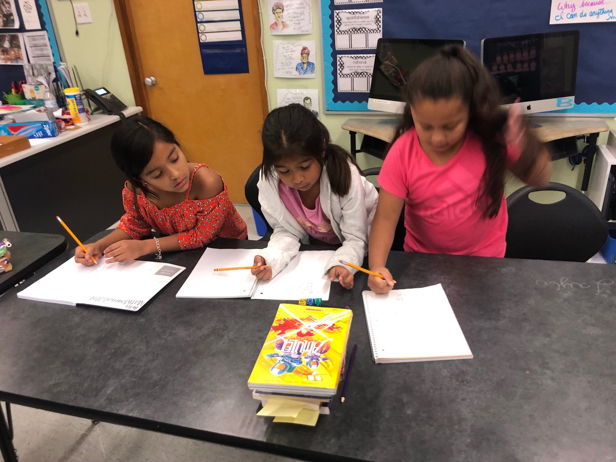 alengnickhall's tweet photo. Making friends and practicing our math skills #aisdproud #cunninghamcreates https://t.co/J3dymzpkcE