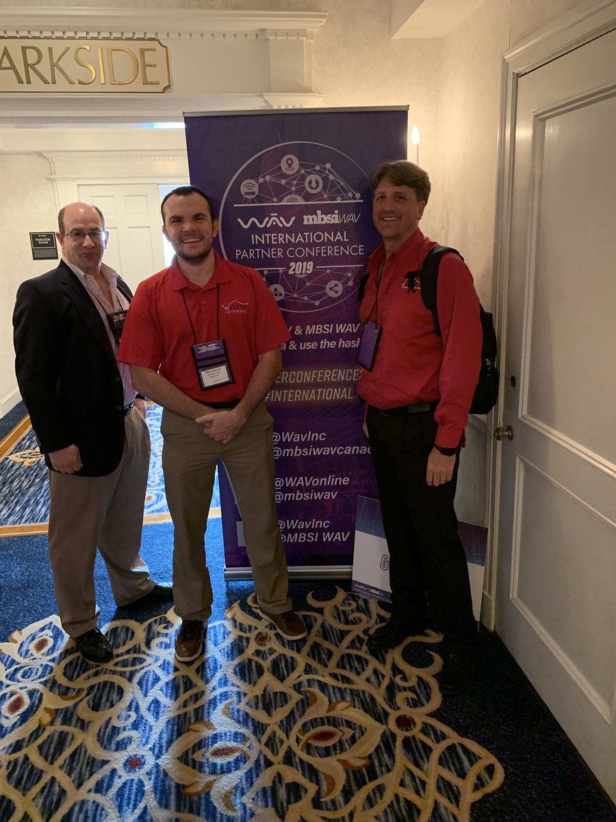 WisperISP's tweet photo. Hanging out with @WAVonline CEO at #partnerconference2019 🙌🏻 AND it’s #WirelessWednesday https://t.co/jevpAPhCQY