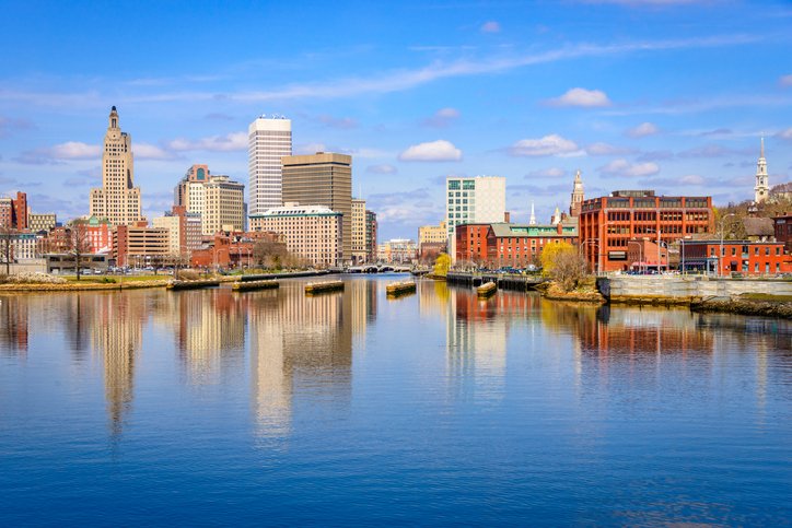 New on <a href="/ActiveLPs/">Active LPs</a> Rhode Island backs hedge fund Davidson Kempner dlvr.it/RBdqft