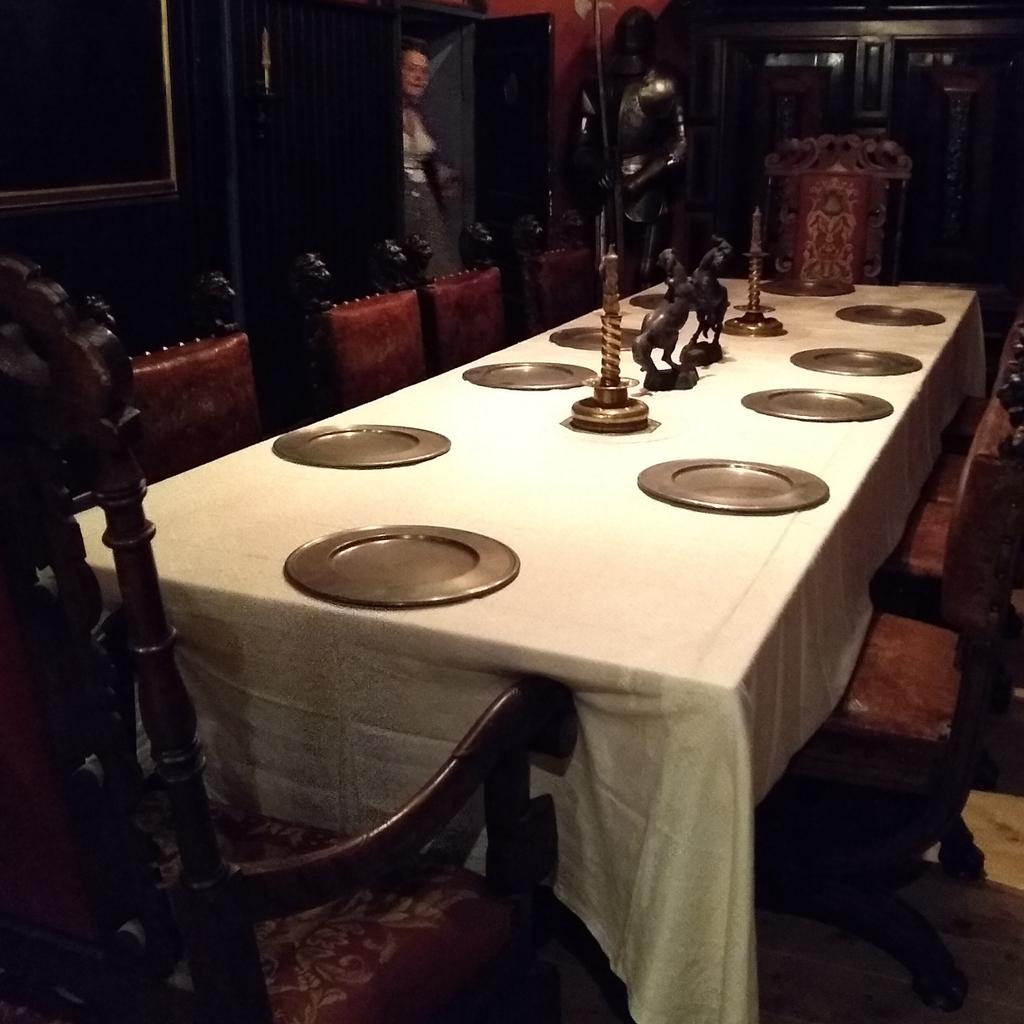 dirkriehle's tweet image. The #opensym conference dinner was spread over multiple rooms