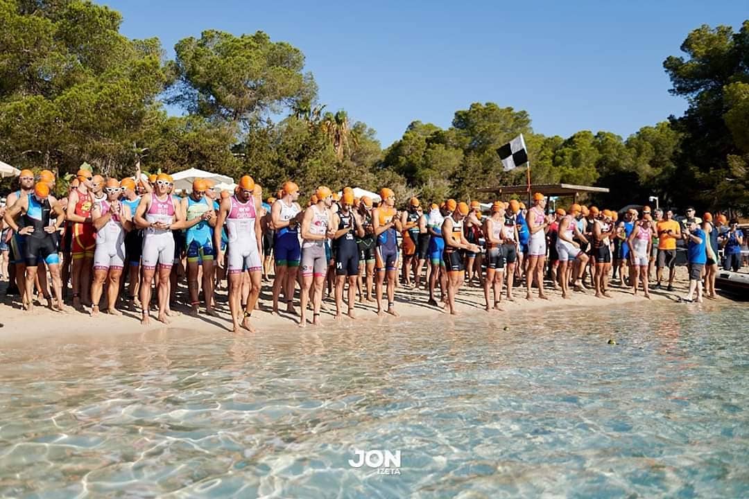 No podíamos faltar a la clásica del verano el #Triatlon #CalaBassa 

Allí estuvieron varios de los nuestros y además haciendo muy buen papel🏋️‍♂️🏋️‍♂️💪💪💪

🔴🔵🏁🏃‍♀️🏃‍♂️🔴🔵
#EivissaFeimEsport #FeimEsport #FemEsport #Runners
#Cantera #Pedrera #TrabajoCanteraNoCartera #WeRun #running