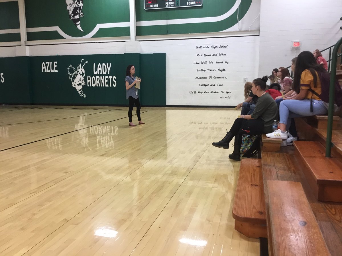 FurseyG's tweet photo. Great things going on in dance class!  Great job Ms Boyer! #AzleISDplacetobe https://t.co/LOJrg6ysJy