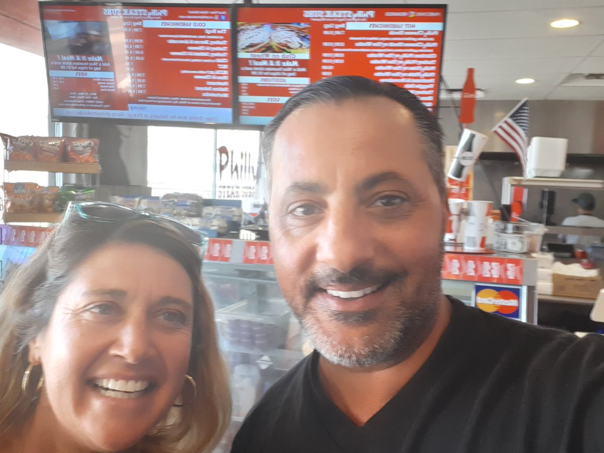 AnneFishburne's tweet photo. Thank you Ronnie at Philly Steak Subs for donating to teachers @ChaseTigers!
#CVcoaching
@BHandley4 @calvert_greg 
#communitypartners https://t.co/go1GYCHTeG