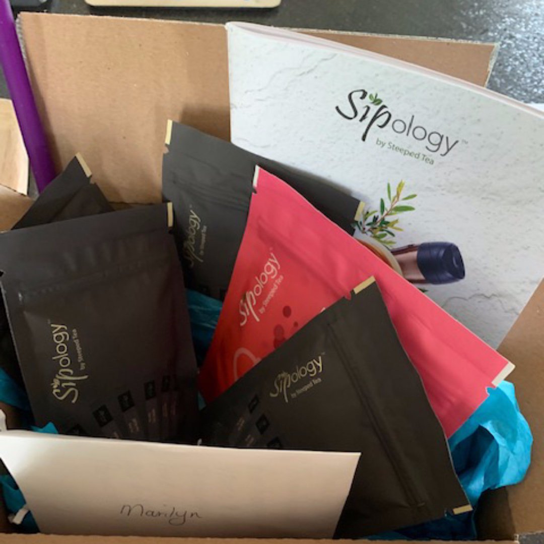 MarilynBarefoot's tweet photo. Today is World Entrepreneurs Day ! Let's celebrate a phenomenal entrepreneur and Dragon's Den winner! Thank you @toniajahshan@SteepedTeaInc for the chance to try your matcha tea sticks ! My fave was the sweet lemonade! π
#WorldEntrepreneursDay #matchamademedoit #Sipology https://t.co/dZyBnRWzbs