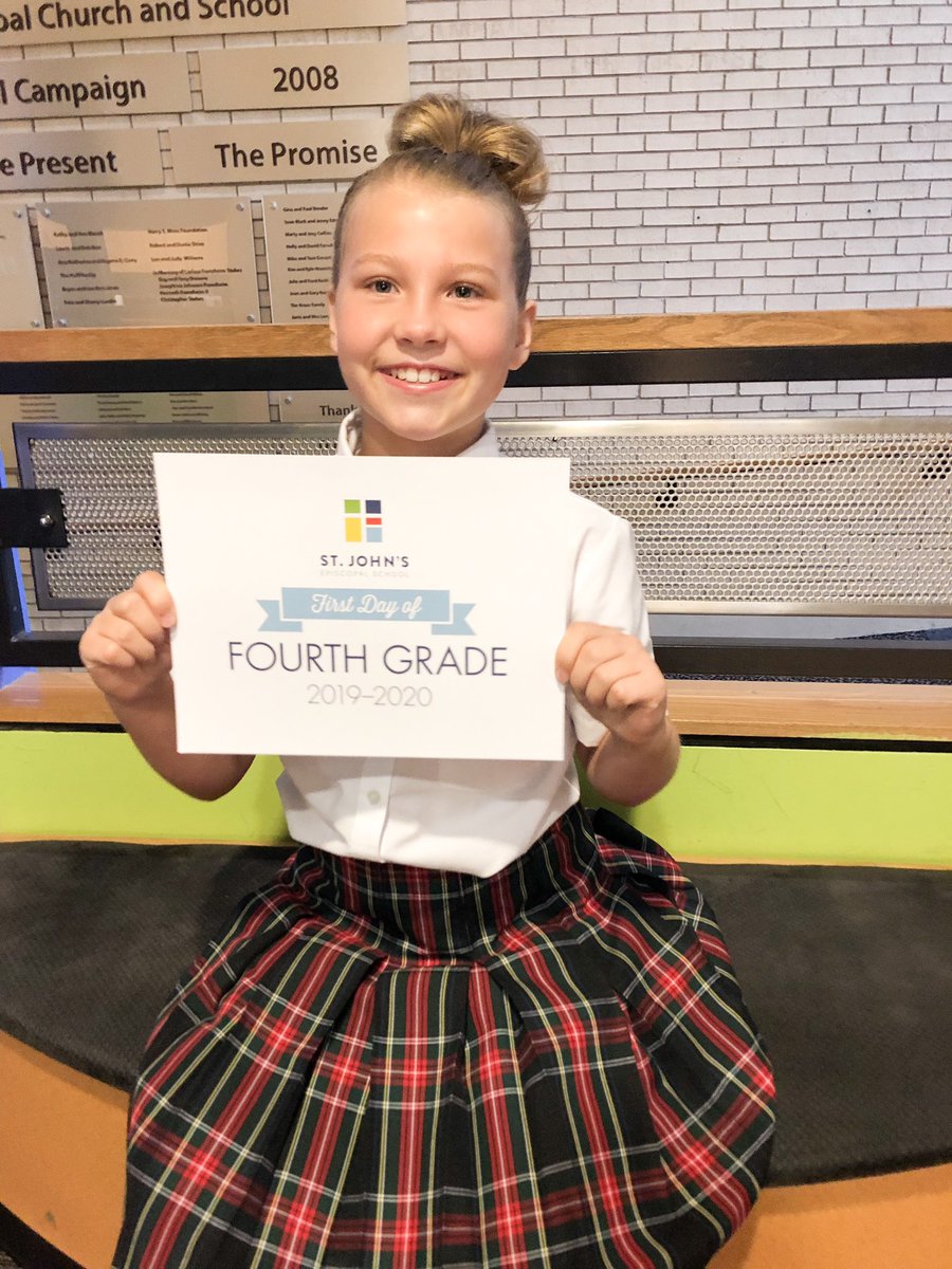 MrsA_1stGrade's tweet photo. Our Big is truly Big now! Last first day in Lower School. @SJESDallas #Sjesdallas #sjesfirstday https://t.co/pZzdxWEYJI