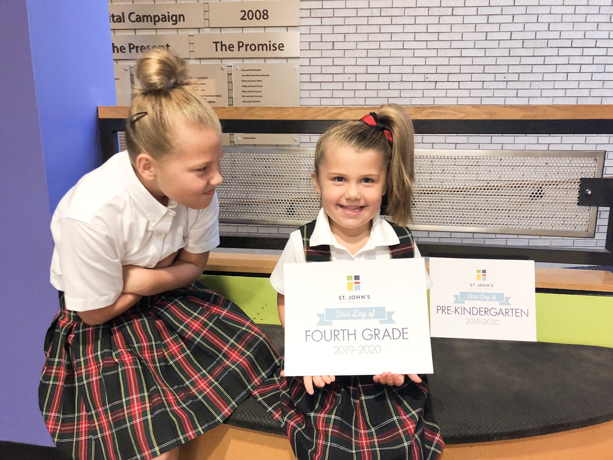 MrsA_1stGrade's tweet photo. Our Big is truly Big now! Last first day in Lower School. @SJESDallas #Sjesdallas #sjesfirstday https://t.co/pZzdxWEYJI