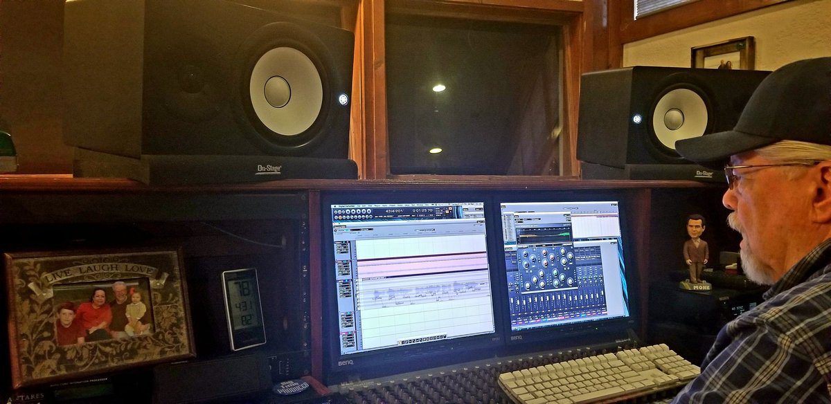 OfficialAIE's tweet photo. In the studio yesterday mixing my NEW Album 
Austin Irby "For Real" Vol. 2
which will be released very soon!!!!
#entertainer #Studio #music #austinirbyforreal https://t.co/JpImy2fgx1