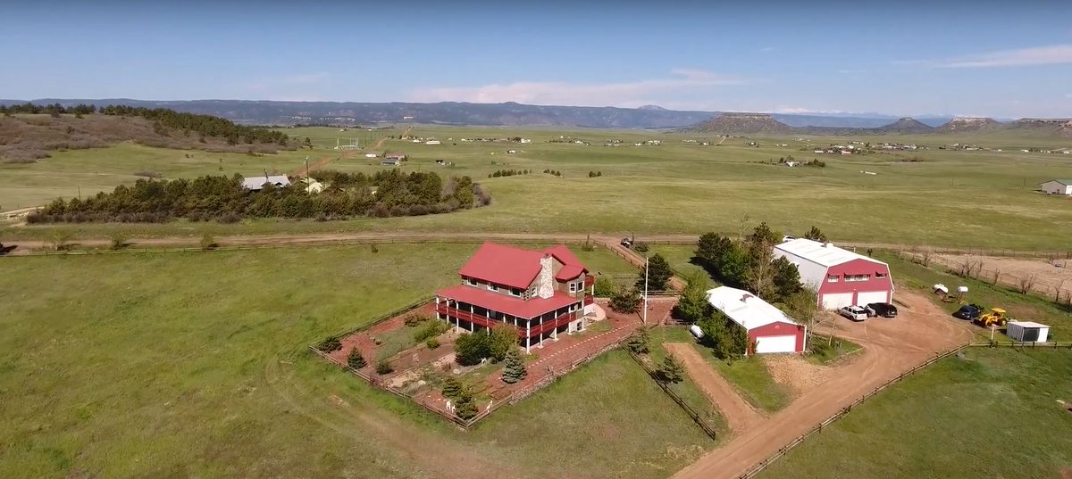 CalebBlock1's tweet image. #Realestate in #Colorado - check out this beautiful #farm house on 10 acres in #Larkspur!  For sale now $860,000 #realtor #RealtorNation2019  #RealEstateNews   recolorado.com/listing/241958…
