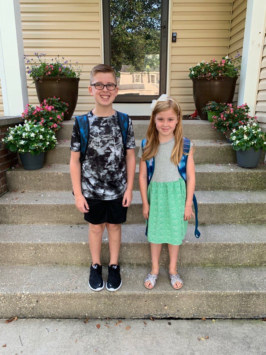 r_ven's tweet photo. Looking forward to another great school year in second and fifth grade! @D13Eagles https://t.co/ccZesCqbKm