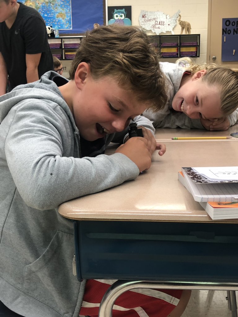carriej0628's tweet image. When your students go from wonder to discovery with the pocket microscopes, you know it’s been a good day! Have I mentioned how much I love teaching science? #thirdgradescience #lifescience @KCSScience @LianaGibson2 @MichelleSHarper @BlueGrass_K5