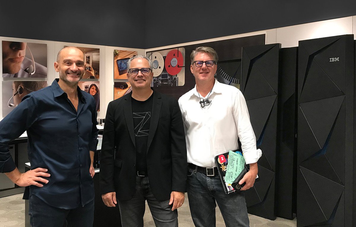 Visit of @RossMauri at our RTP Design Center: great opportunity for an insightful conversation about Industrial Design, Z mainframes, and our customers' expectations. #IBMZ #IBMdesign #IBMSystems