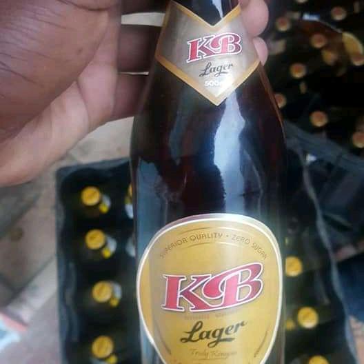 Frida20027074's tweet photo. KB larger is giving kBl sleepless nights it's our only optional 🍺 https://t.co/ypfytlwb8U
