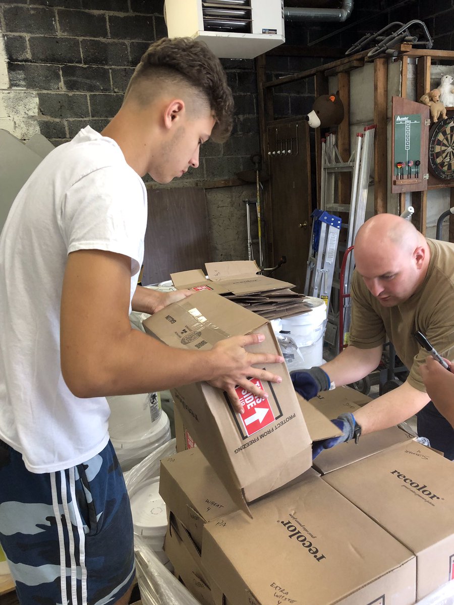 stedmundprep's tweet photo. #SummerOutreach Day 2: Deacon Andyโs group visited @Urbanstead , an urban farm that teaches life skills through their food garden. Mr. Grilloโs group spent time at Habitat for Humanity #UncommonLeaders https://t.co/i1dirEABac