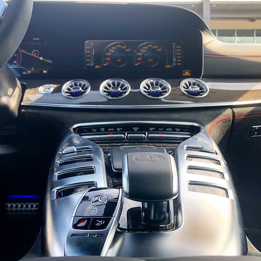 MercedesBenzNY's tweet image. Destined to perform, guaranteed to exhilarate. One step inside the AMG GT 63 will have you feeling invincible! 🤩 #MercedesAMG #OneManOneEngine