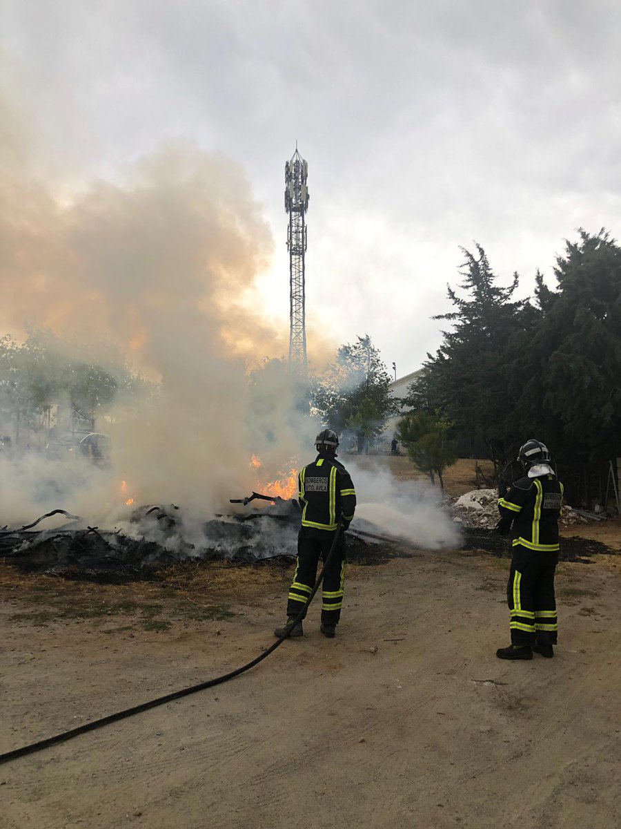 Bomberos Avila CDC tweet media