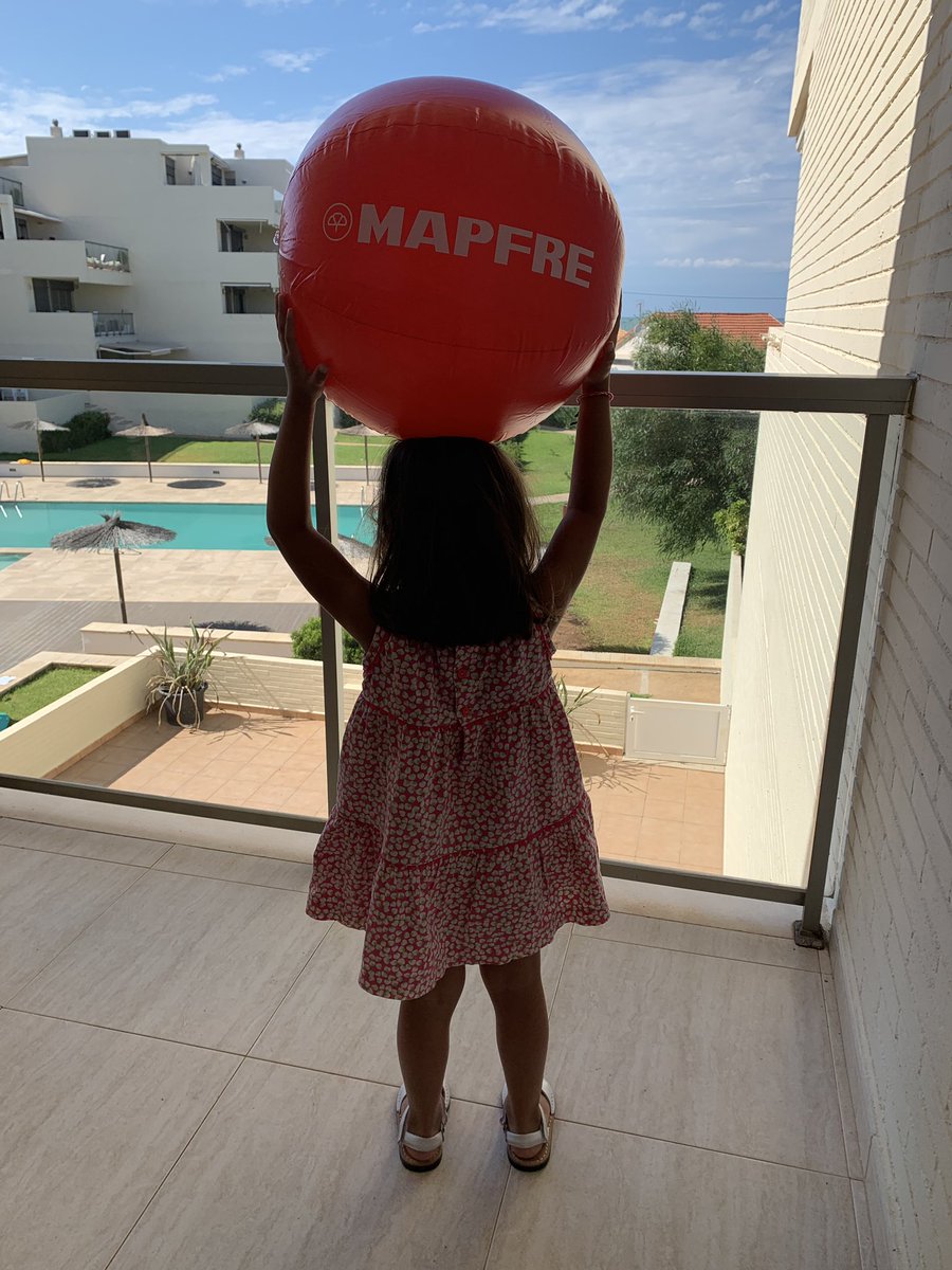 JulianTrinchet's tweet photo. Cuando llevas @MAPFRE en la cabeza 😜 #MeandMAPFRE #SomosMAPFRE https://t.co/Oz5RtgLBgE