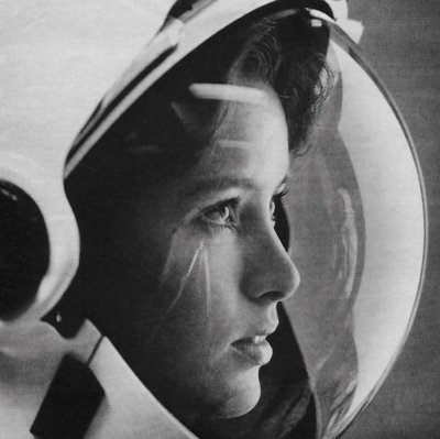 A Tingle In The Plumbing - Four Stories of Love &amp; Work | Part of <a href="/CamdenFringe/">Camden Fringe</a>
 
New writing, directed by <a href="/SdlFuller/">Stephanie Fuller</a>, written by former political speechwriter @asherdresner | performed by <a href="/rbanatvala/">Rebecca Banatvala</a>

Sat &amp; Sun Tickets: thefreeassociation.co.uk/fas-comedy-room

loveandwork.co.uk