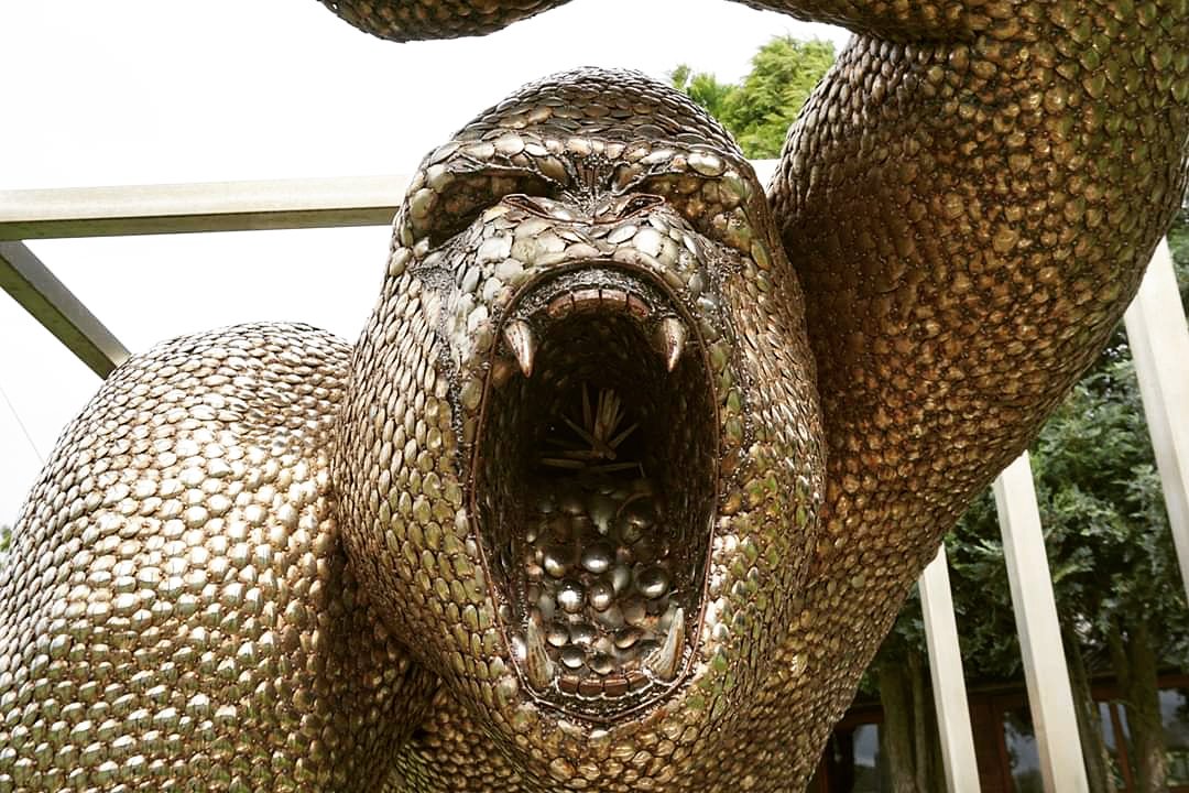 anth__rowley's tweet image. Visited @BritishIronwork today - really impressed with the Spoon Gorilla #spoongorilla