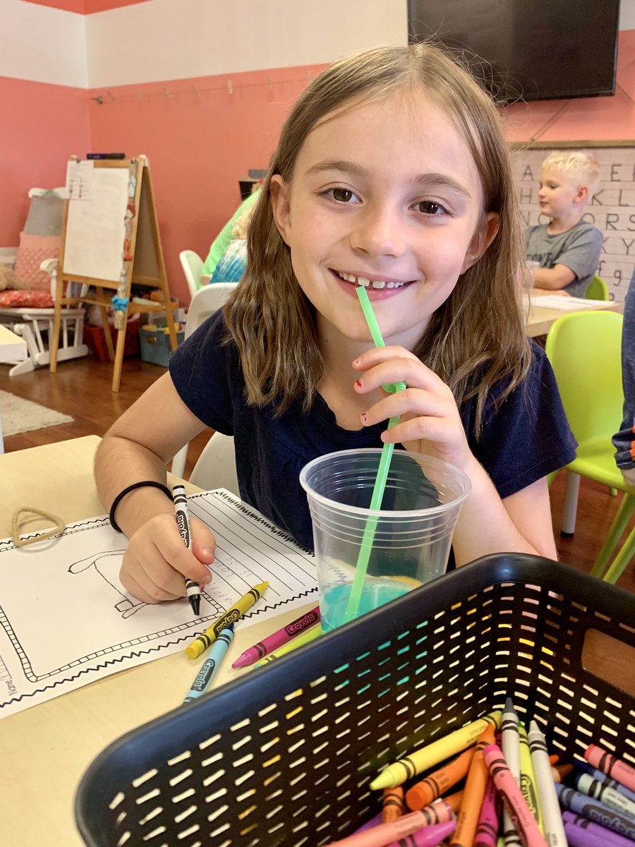 MissCasey_LPS's tweet photo. I love seeing these sweet smiles again this year! 🤗 #2ndgrade https://t.co/botO3Hqsig