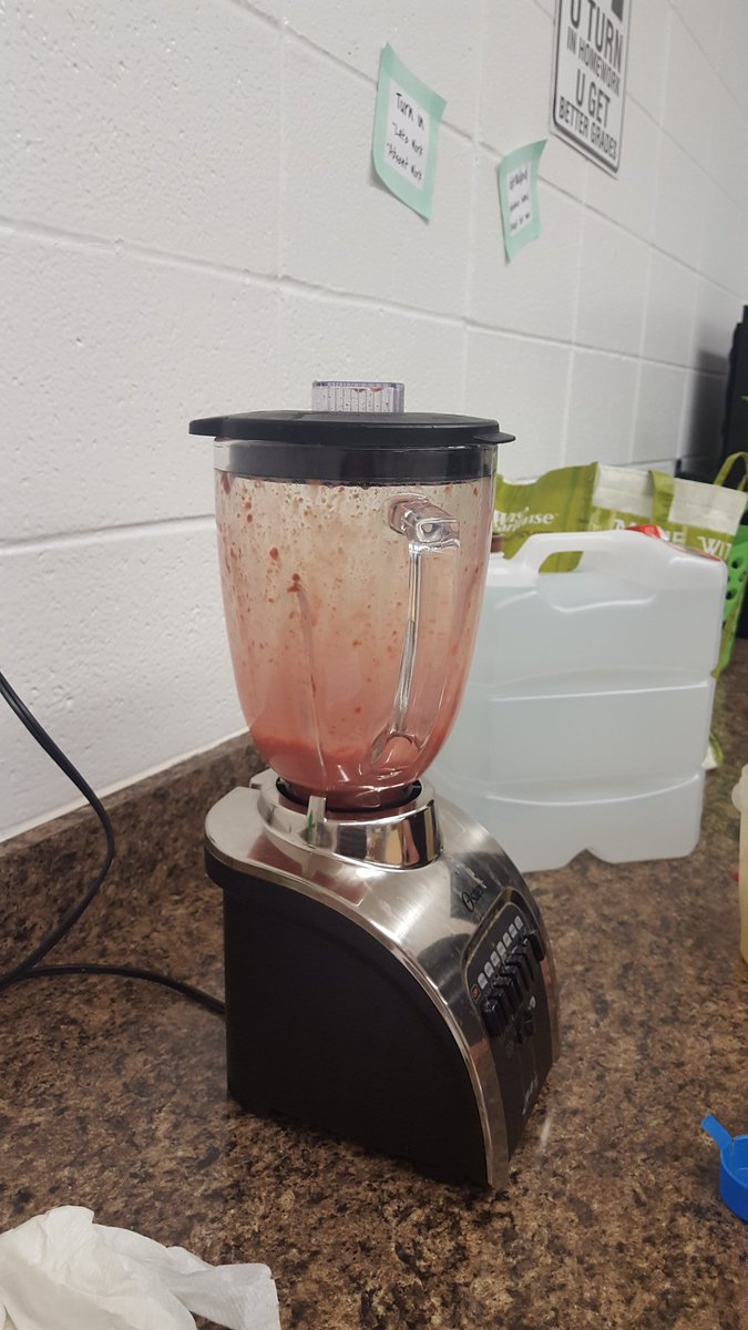 calmat50's tweet photo. What do biology teachers do at 4:30pm? #labprep #liverpuree #enzyme @RossvilleSchool @terrylthompson6 https://t.co/siUZZ1LUwf