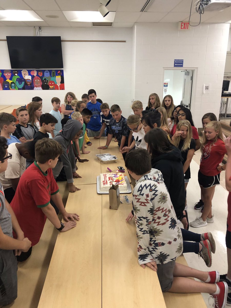 be2_ta's tweet photo. Thank you new BE2TA family and @t_livinthedream for helping kick the year off right with a birthday bash! #hscd1 https://t.co/EJW3jO73ss