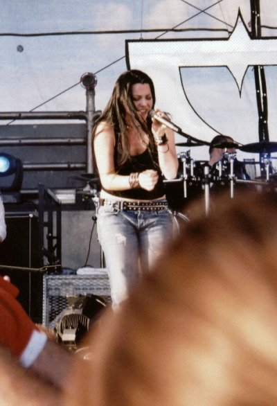 ahtiibag's tweet photo. I still remember the sun
Always warm on my back
Somehow it seems colder now
#FieldOfInnocence #Evanescence #Amylee #Ep #OriginEra https://t.co/cmqDjYKayK