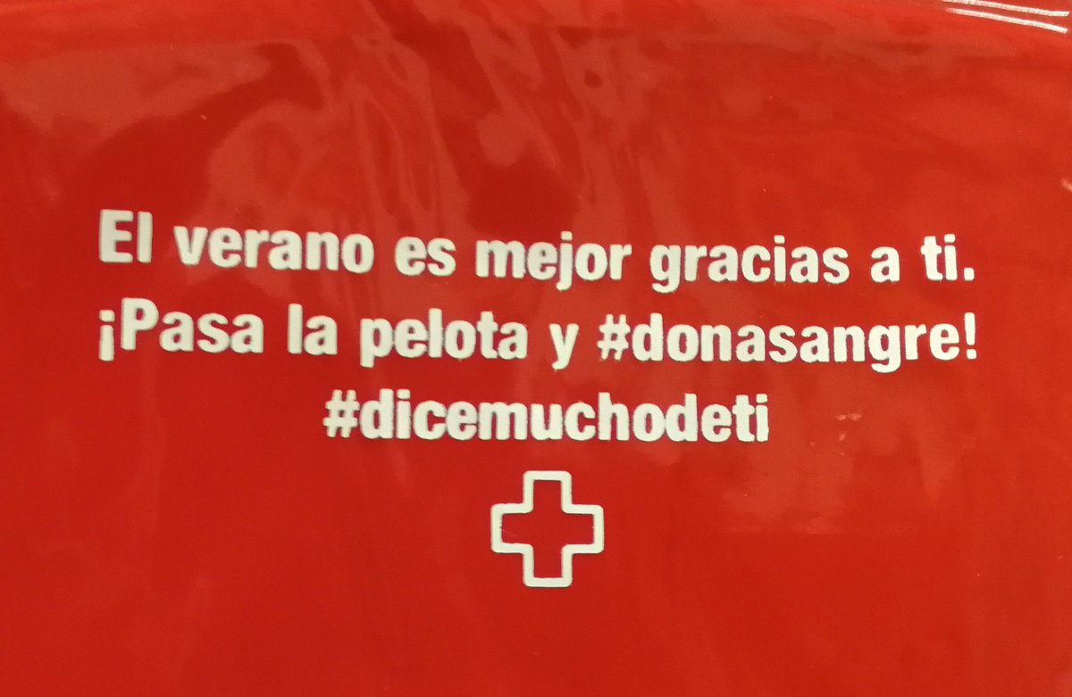 mlmosteiro's tweet photo. Os propongo un plan para la próxima vez que tenias algún ratillo libre y no sepáis en que invertirlo: acervarce al centro de transfusión /autobús y donar un poquillo de vuestra sangre. #donaSangre #salva3vidas https://t.co/360LbCxt0C