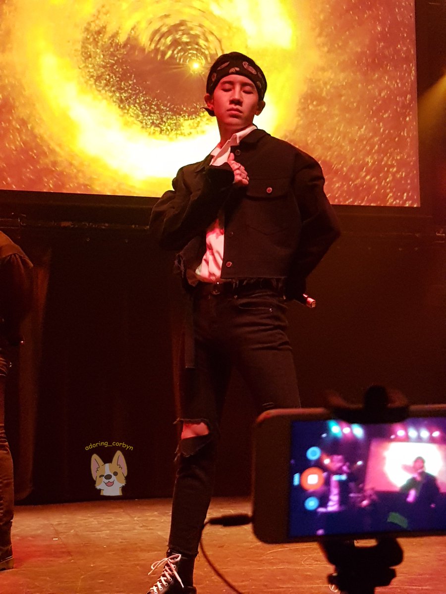 adoring_corbyn's tweet photo. Changsun ❤️ https://t.co/SGQDU8YPve
