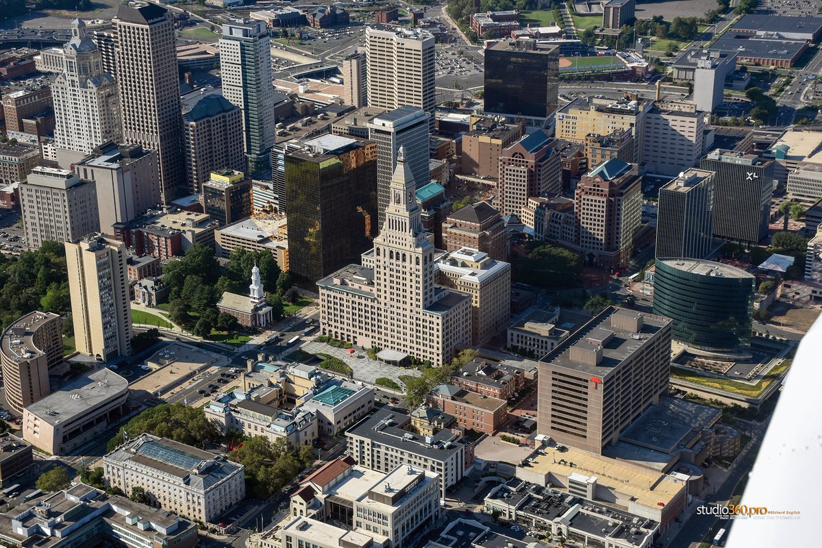 Hartford, Connecticut with the Travelers Insurance Building at center. One of many great aerial photos I got yesterday around Hartford.