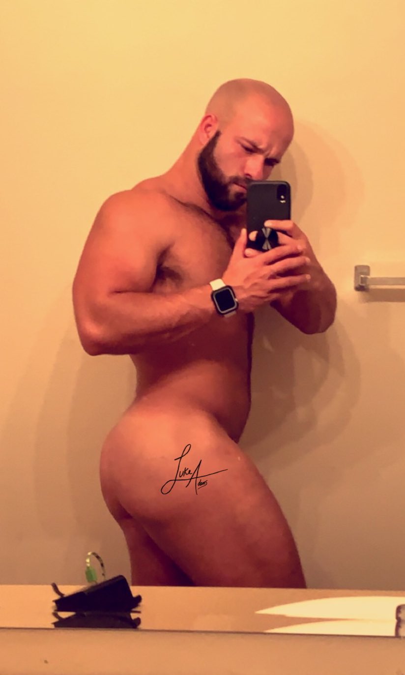 Happy Hump Day #almost2yrs https://t.co/dz87btPfq7