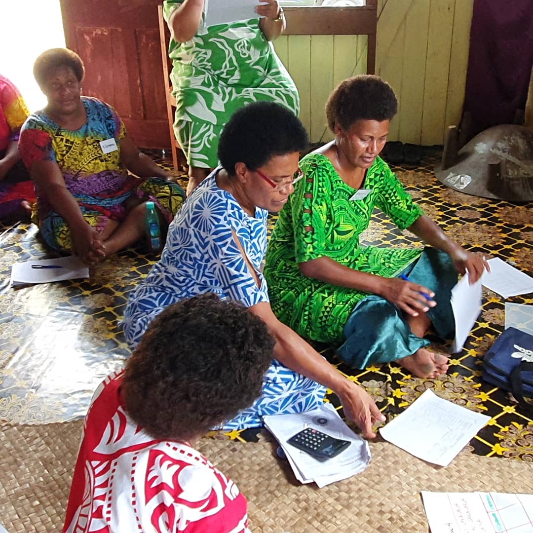 WiFN_Fiji's tweet photo. Yesterday, the team visited Namuiamada village who is also one of our past beneficiary communities.

Wednesday is a special day for the women at Namuaimada as it is resting day from fishing.

#TeamWiFN https://t.co/StfrYUjUP5
