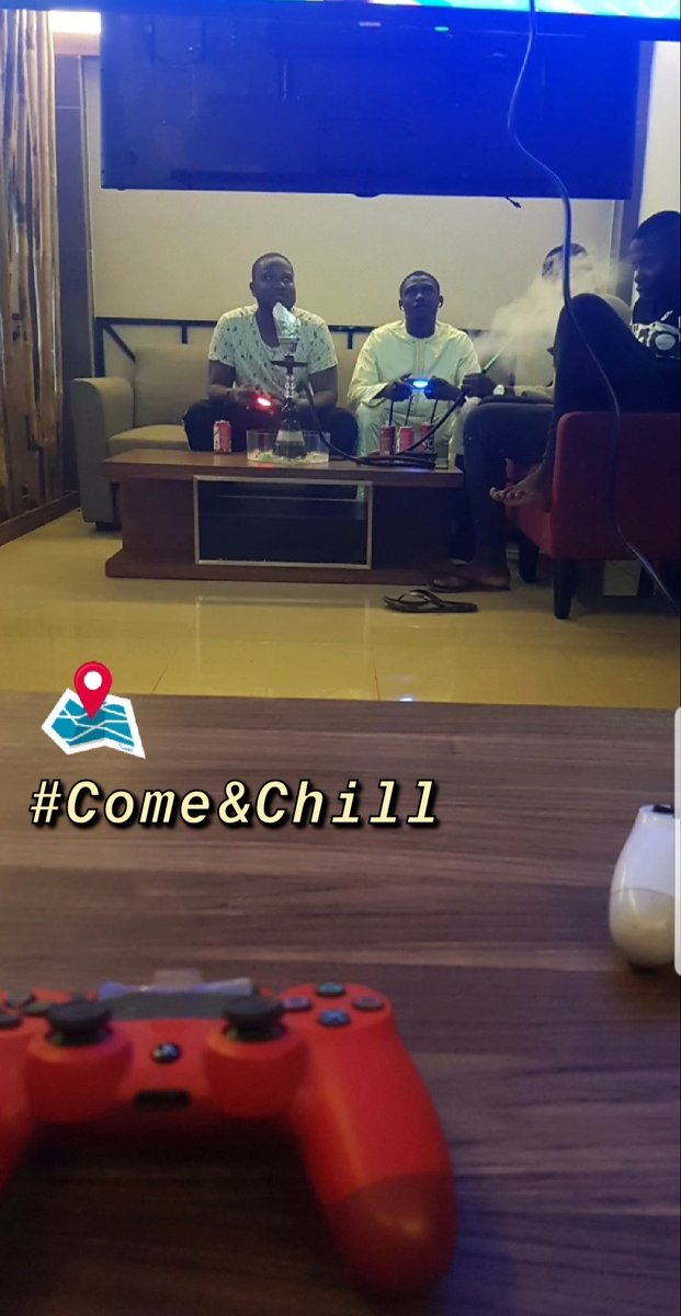 DoumBoubaR's tweet photo. Heure bai an be chiller 🎶🥂🤟🏿
#Come&amp;Chill 
#300Logements 📍 https://t.co/ngP4aj0FXU