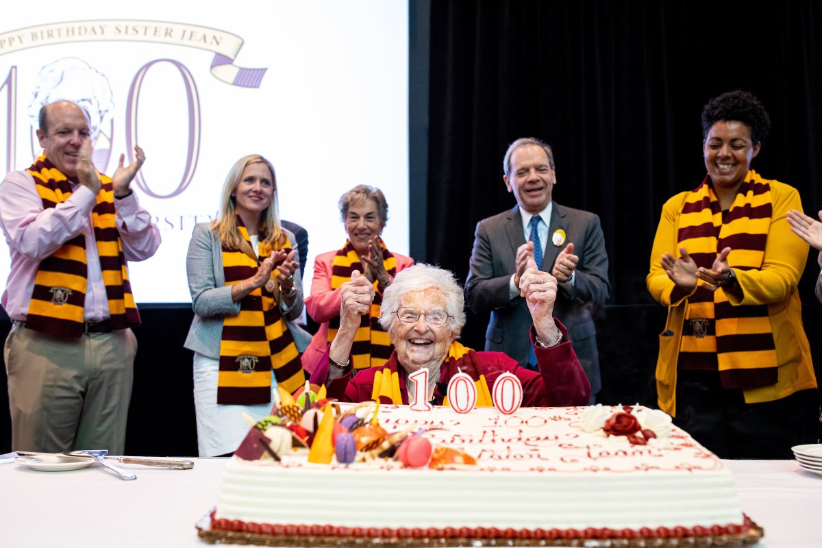 LoyolaChicago's tweet photo. Happy 100th birthday to our beloved Sister Jean. 💯#SisterJean100 https://t.co/pWPpxHkJUm