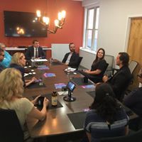 waypointrobo's tweet photo. Great round table w/ @ChrisPappasNH re: connecting #NHStartups w/superb talent across #NH. Thx @NHTechAlliance for bringing us all together! @UndrgrndOvrdrv @Stretch_Patch @addapptation @heynextstep @SBA_NH @ImRobotMechanic https://t.co/tLULH5GsHV