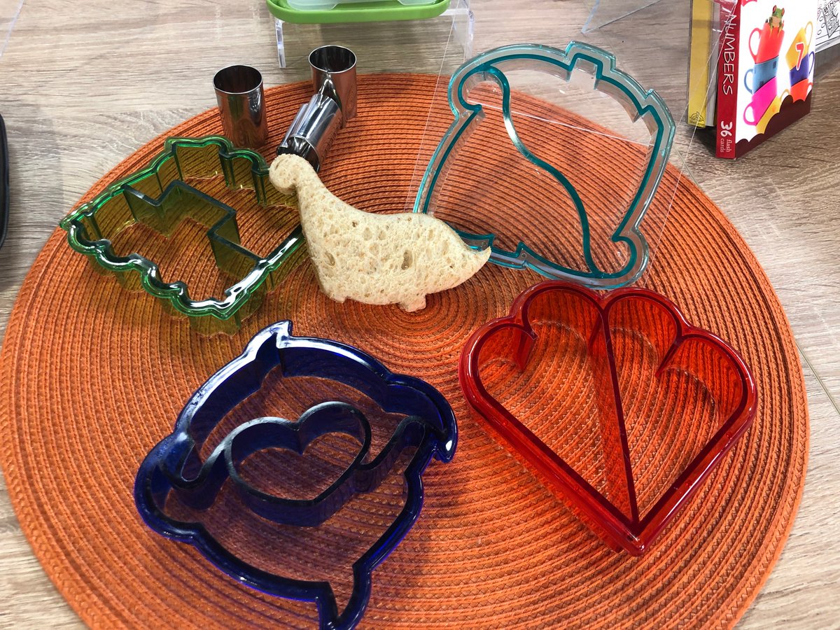 houstonlifetv's tweet image. We all need these in our lives! #momhacks #busybox #breakfastonthego #pottyonthego #sandwichcutters #ideasforkids #parentinghelp #katymomsnetwork #houstonlifetv bit.ly/31XBYKC?utm_so…