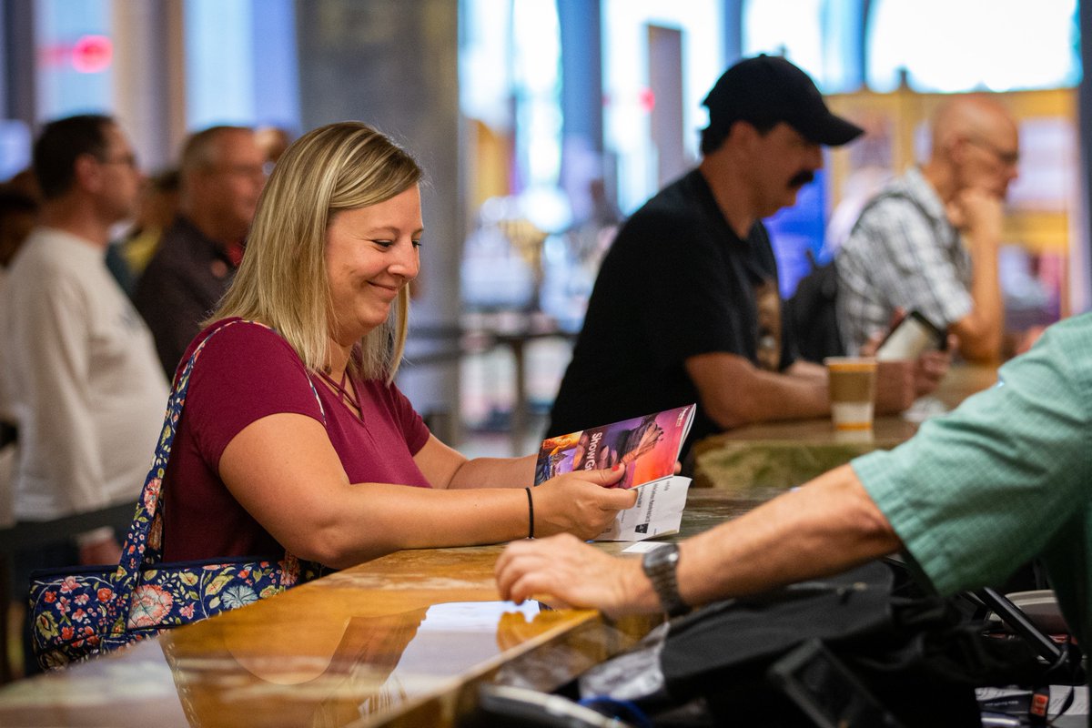 As you head into the Mirage in Vegas, snap a pic and tag it with #PSW2019! 😎