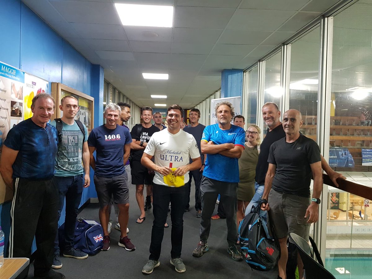 test Twitter Media - Exciting.g evening at the club tonight. Chris Leek visited and joined our swim. He completed the Arc to Arc challenge recently. 87mile run 21mile swim across the channel. 181mile bike ride. GREAT ATHLETE. https://t.co/QLLVdrUdcO