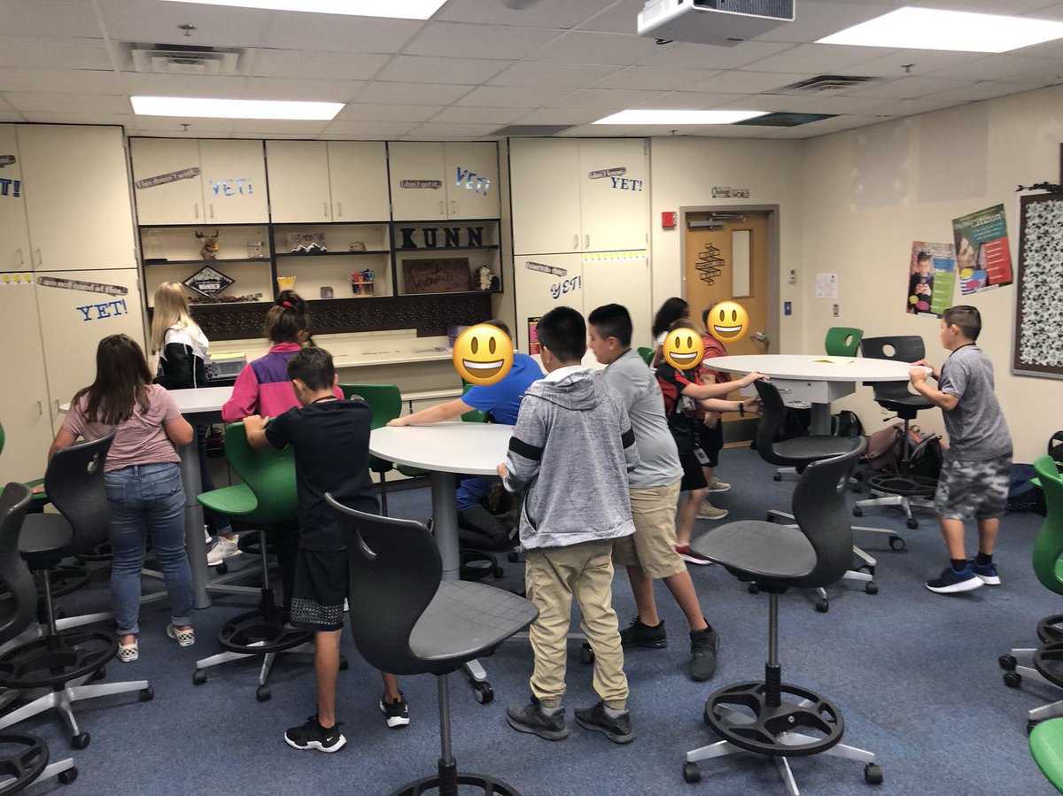 kunnmel's tweet photo. #misdmoveit We are getting to know each other today! Move that furniture out of our way so we can mingle! @FSMSCubs #misdproud https://t.co/K5PpUjZlpJ