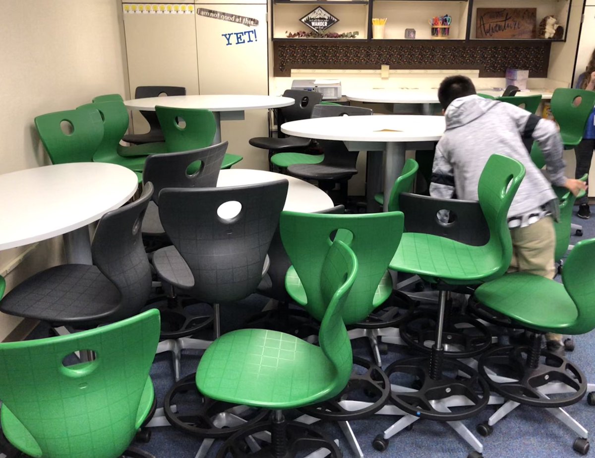 kunnmel's tweet photo. #misdmoveit We are getting to know each other today! Move that furniture out of our way so we can mingle! @FSMSCubs #misdproud https://t.co/K5PpUjZlpJ