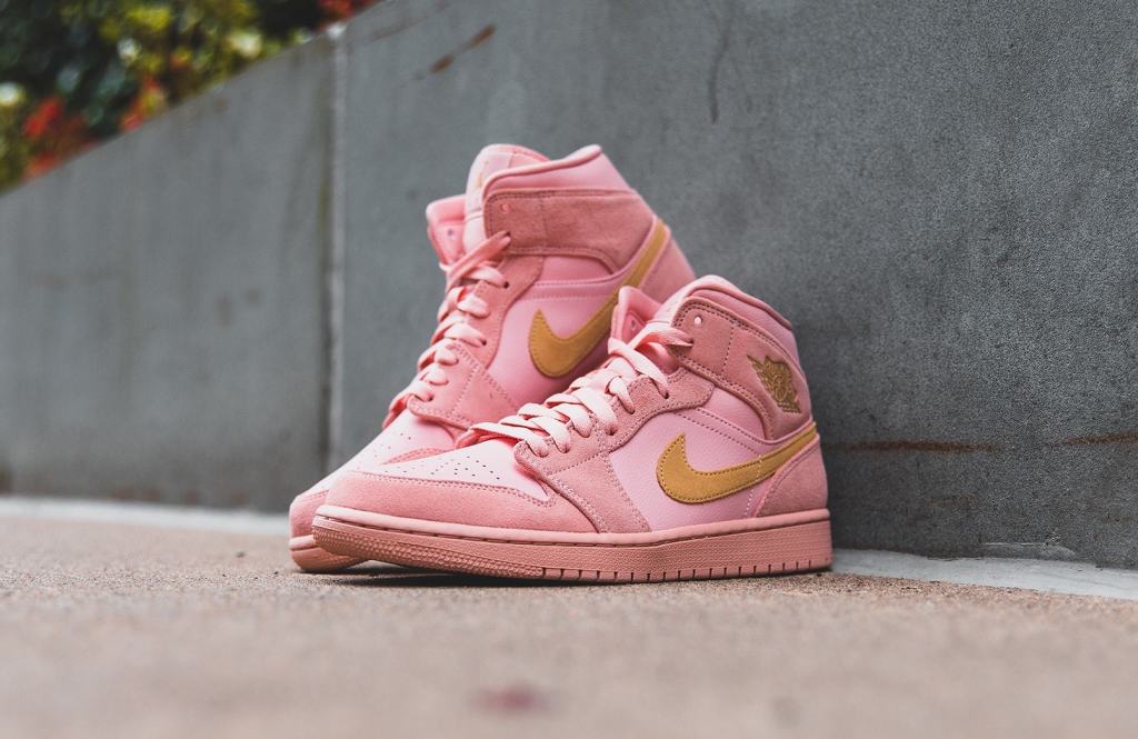 aj1 coral