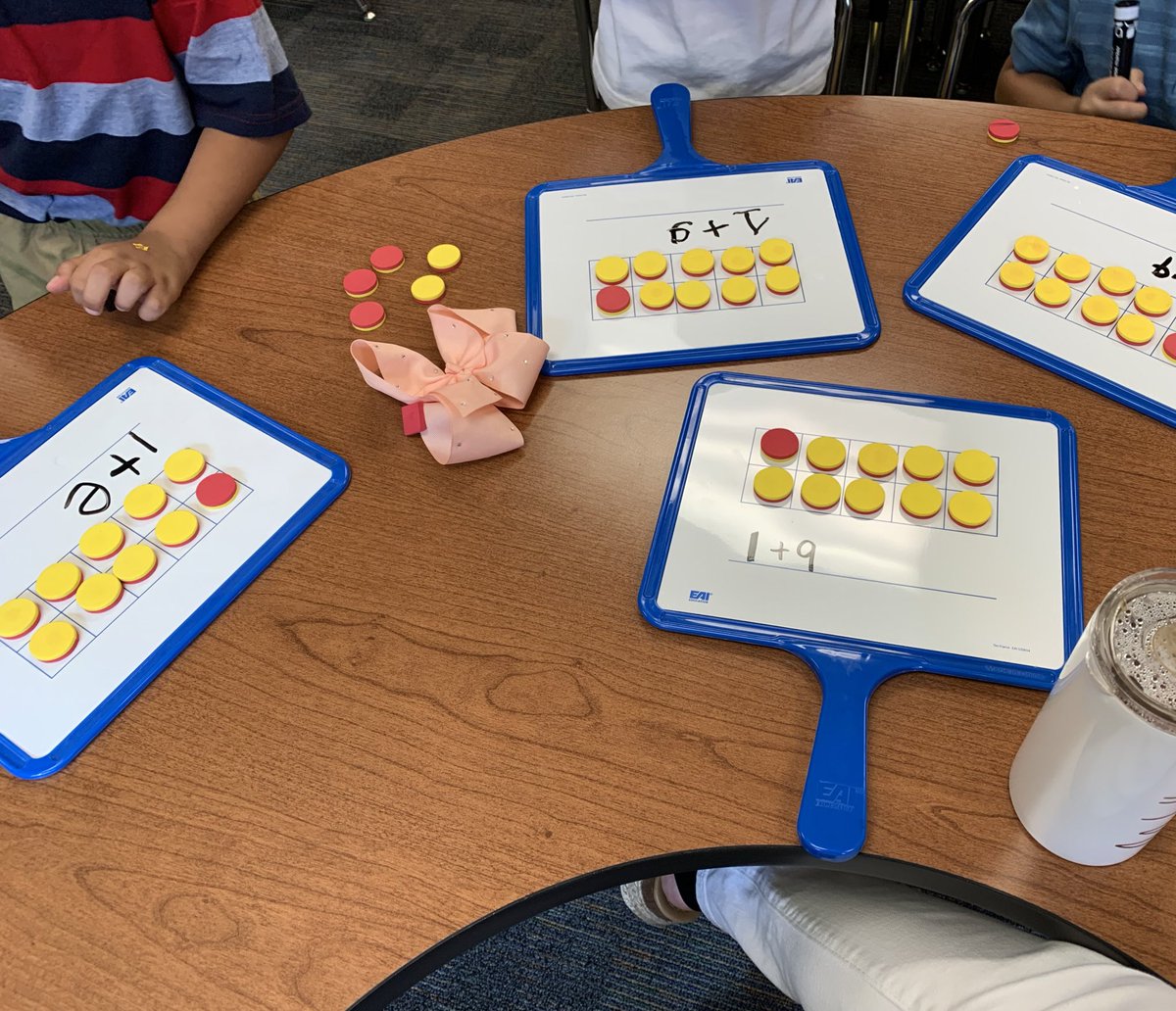 HMEfirstgrade's tweet photo. In first grade we are working hard at math stations to find out what numbers add together to make 10! #limitlesscuriosity #sbisd https://t.co/JUgCvbnJV9