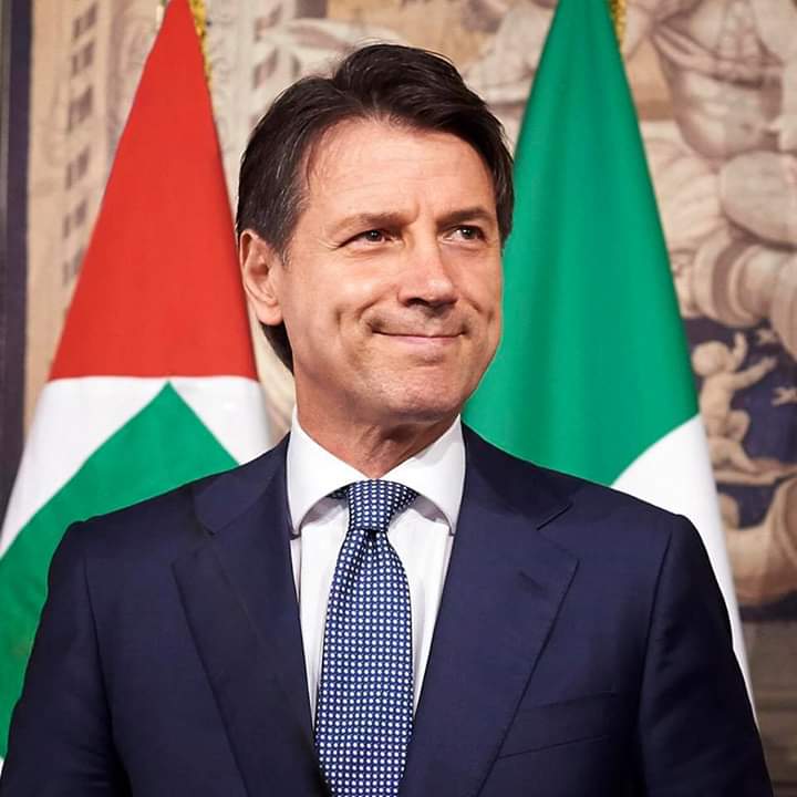 awkmen's tweet photo. penso di essere un attimo morta https://t.co/IskHSCpUhq