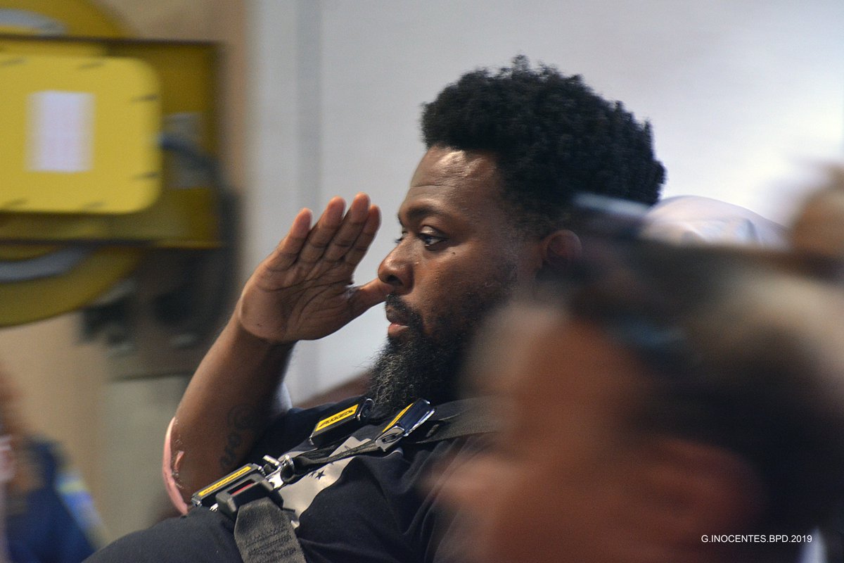 Baltimore Police tweet media