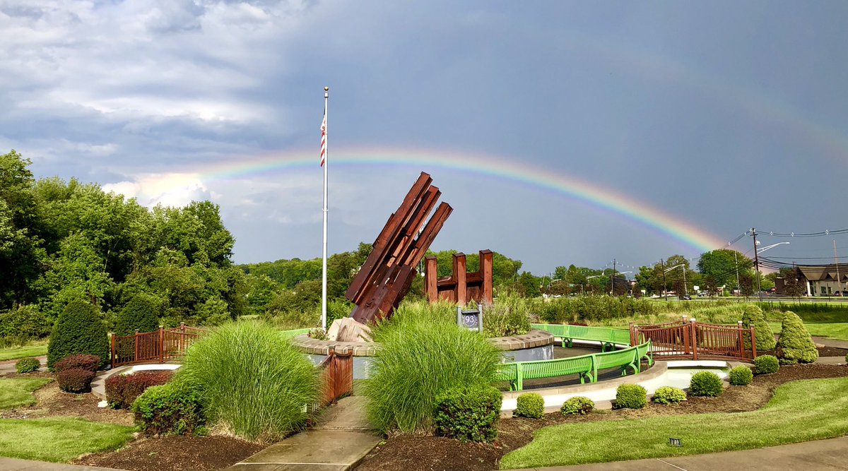 Happened a few minutes ago on my drive home from work in the rain as the sun came through the clouds. I knew there must be a #rainbow behind me so I pulled over to the #MorrisCounty911Memorial in #NewJersey