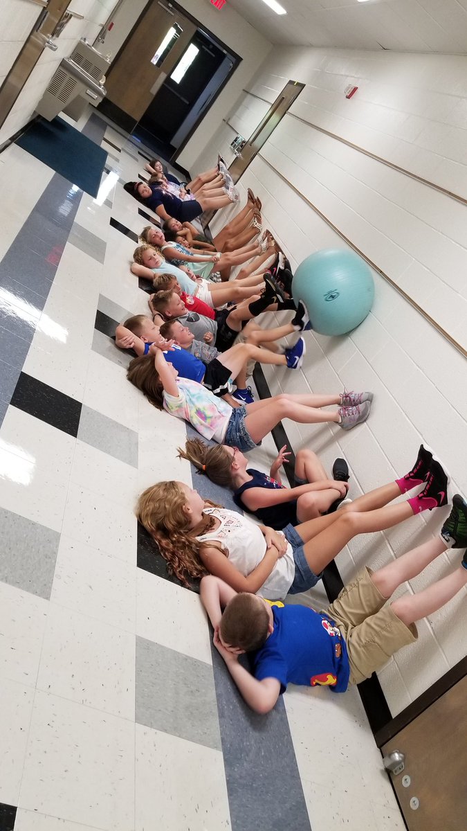 msholtsclass's tweet image. We made friendship sushi last week 🍣 and used teamwork to pass a yoga ball! The kids had a blast! #telegraphisawesome #3rdgraderocks