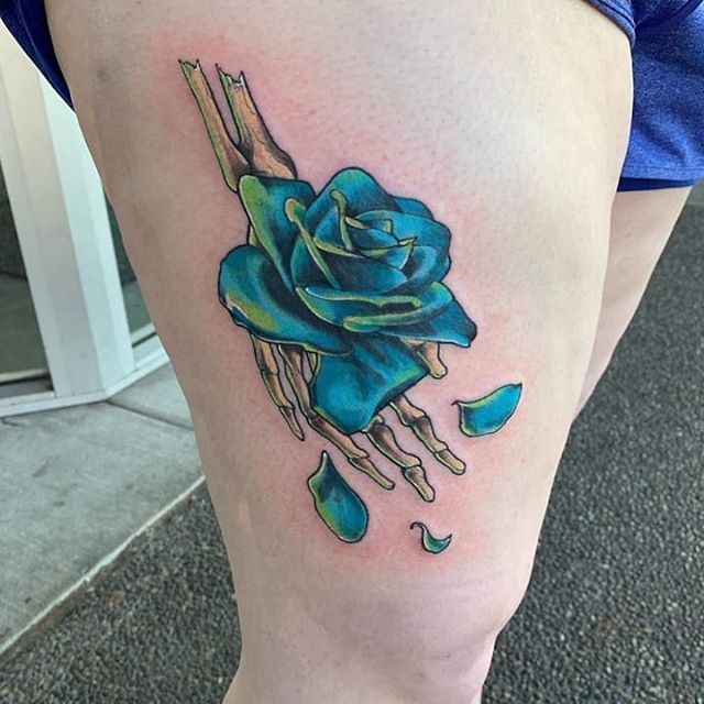 BestStudio_Ever's tweet photo. Some awesome color work by @tattooballew of @highpriestesssalem 
#beststudioever #tattoo #colortattoo #highpriestesssalem https://t.co/kMN8TcUPGf https://t.co/d0VYvP87uY