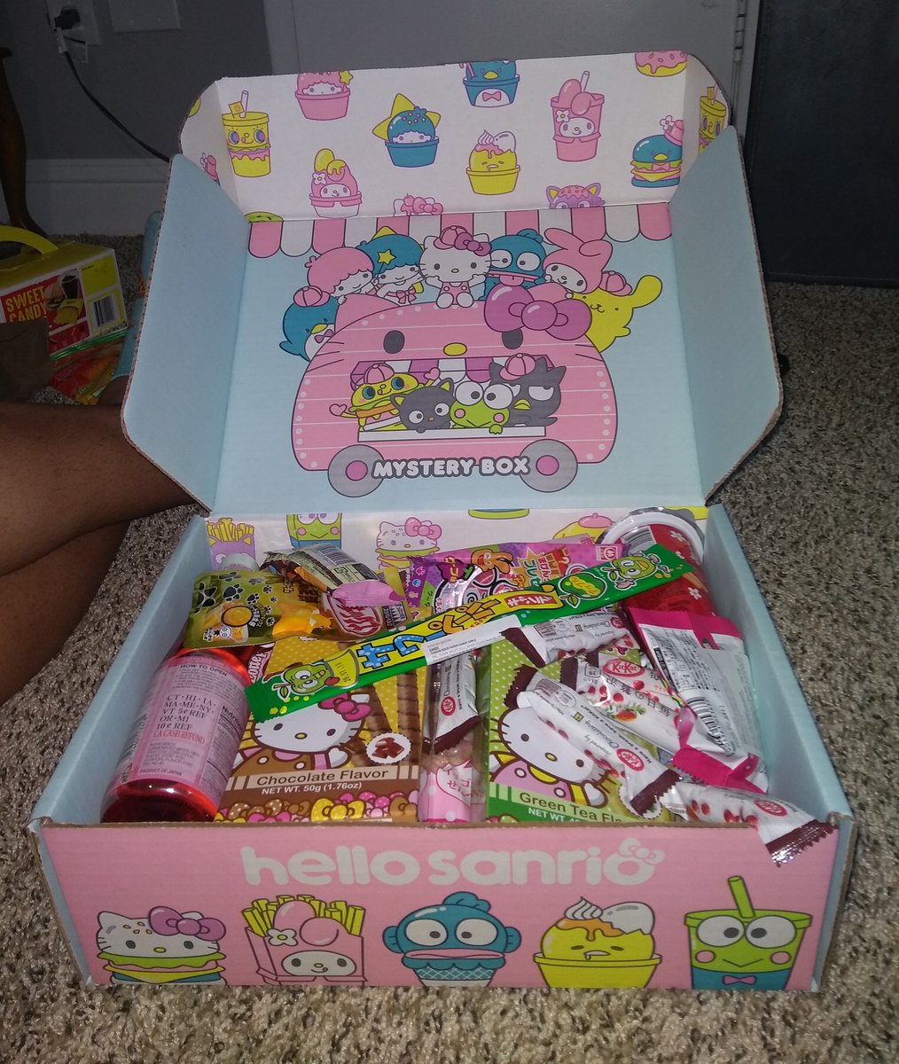 hello kitty surprise box